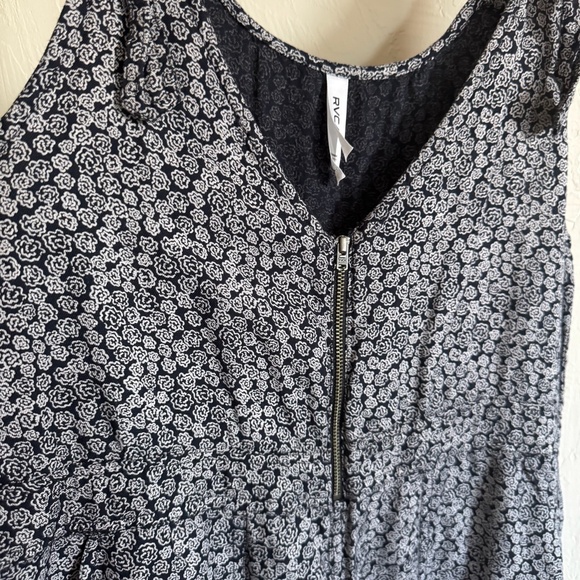 RVCA Romper - Picture 2 of 6